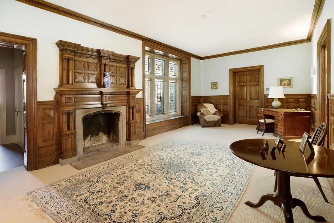 House in Shobrooke, England 4 - 17633406