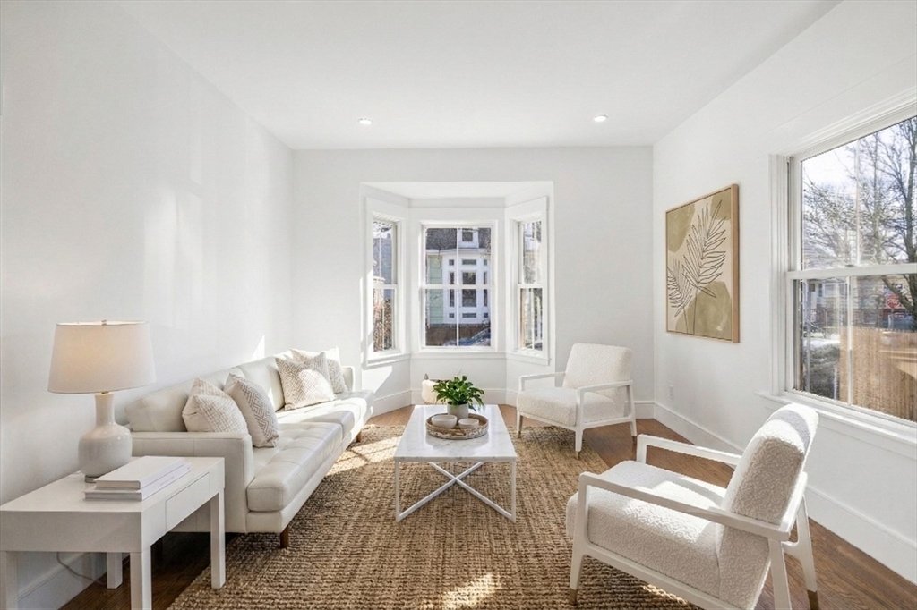 House in Somerville, Massachusetts, United States 5 - 17632101