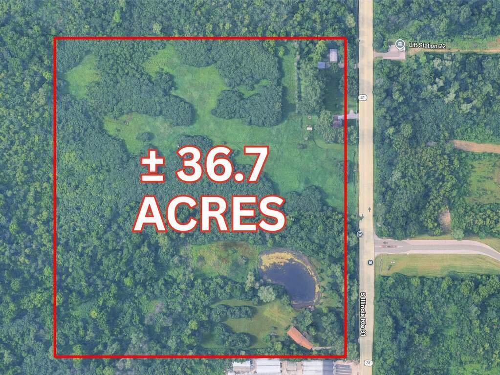 Land in Crystal Lake, Illinois, United States 1 - 17636938