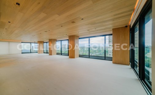 Condo in São Paulo, State of São Paulo, Brazil 1