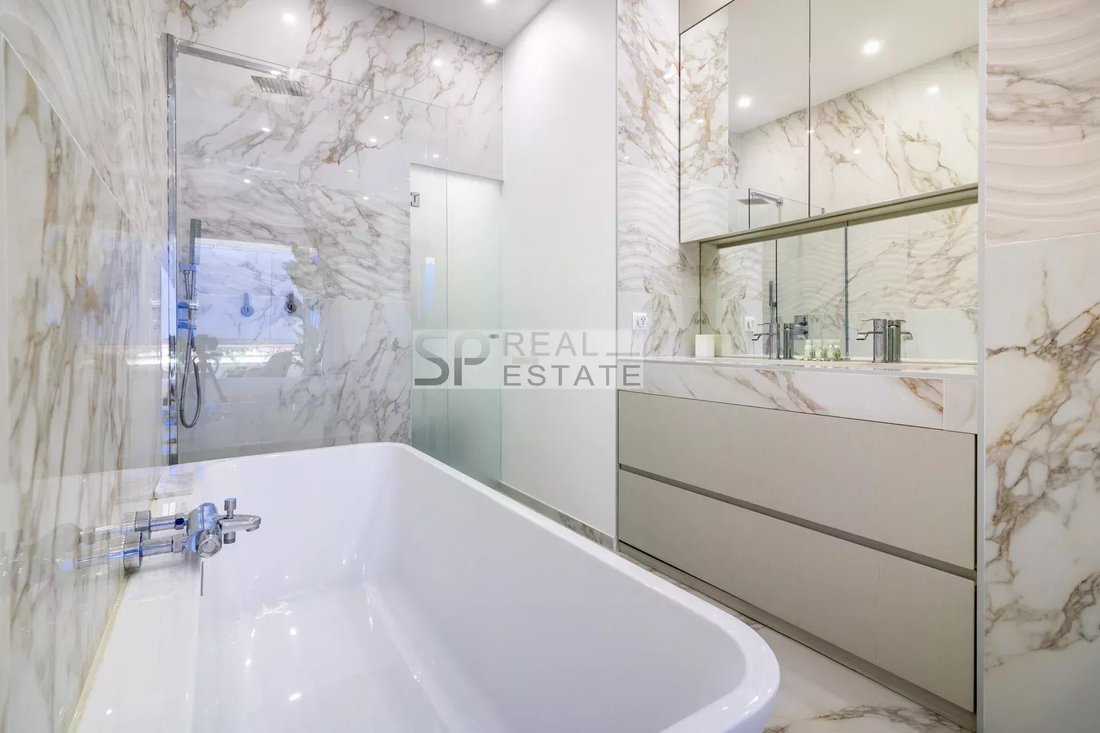Apartment in French Riviera, Provence-Alpes-Côte d'Azur, France 4 - 14295894