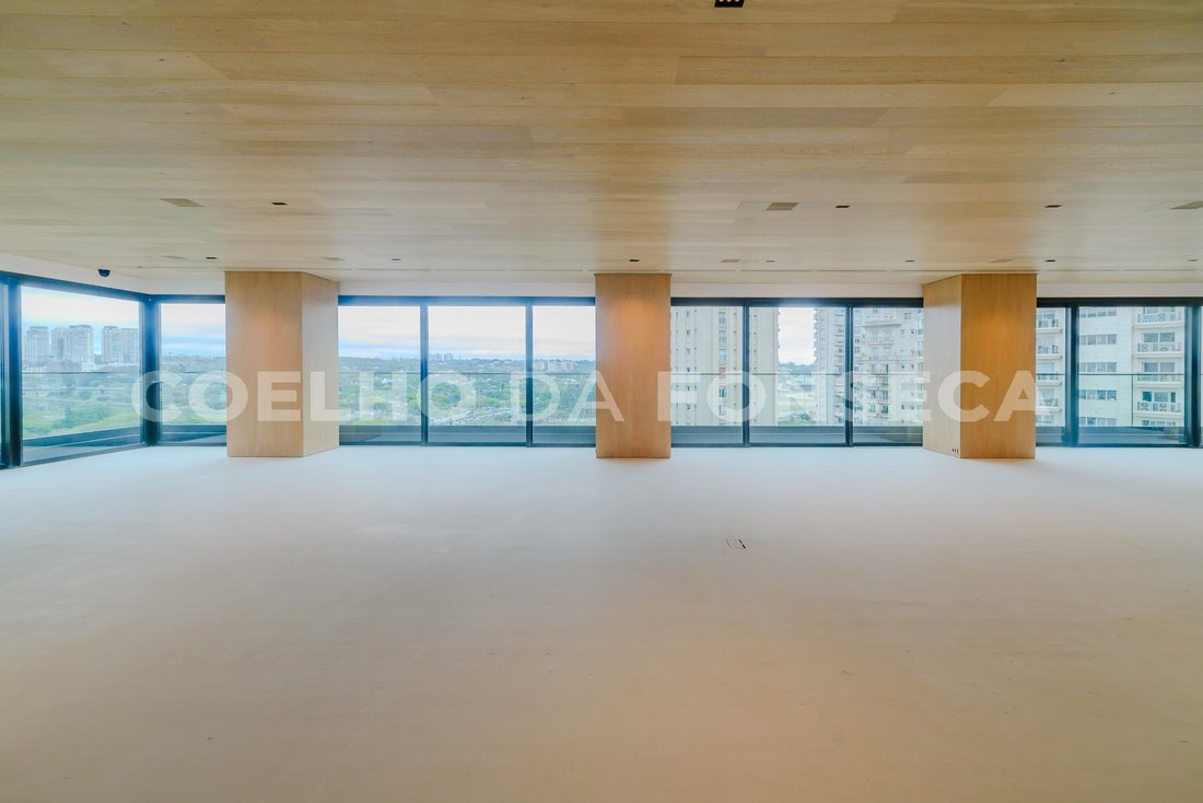 Condo in São Paulo, State of São Paulo, Brazil 4 - 17639751