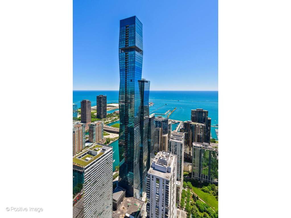 House in Chicago, Illinois, United States 1 - 17638786