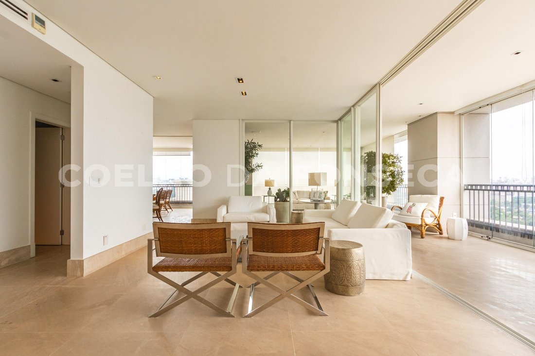 Condo in Jardim São Luís, State of São Paulo, Brazil 3 - 17636741
