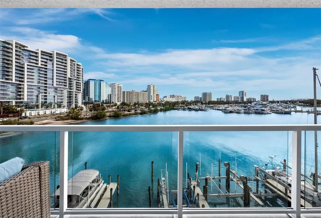 House in Sarasota, Florida, United States 2 - 15115329