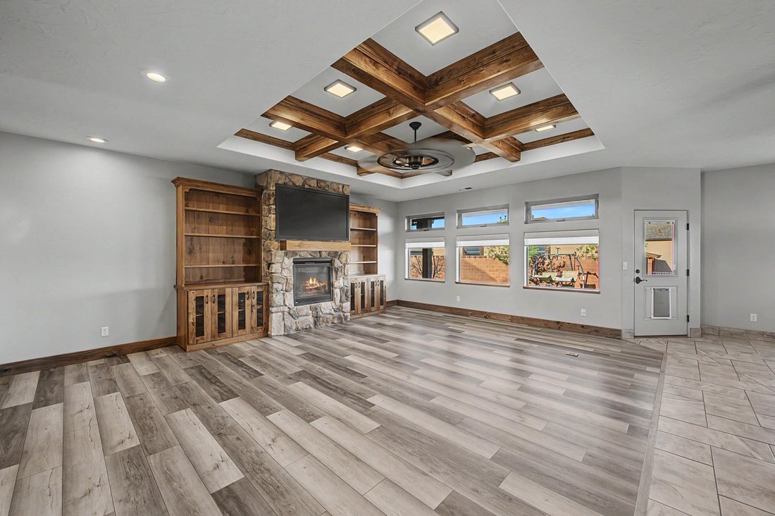 House in Parowan, Utah, United States 5 - 17630749