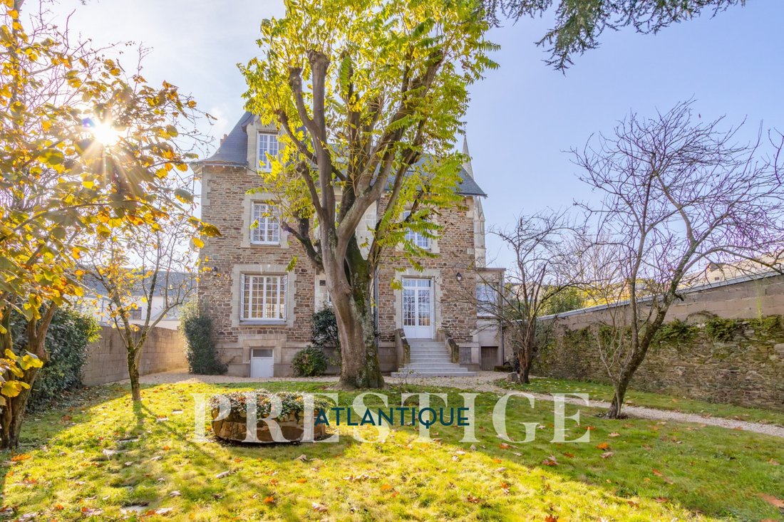 House in Carquefou Est-Hors Agglo, Carquefou, France 1 - 17629113