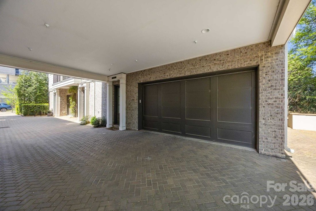 House in Charlotte, North Carolina, United States 2 - 17635770