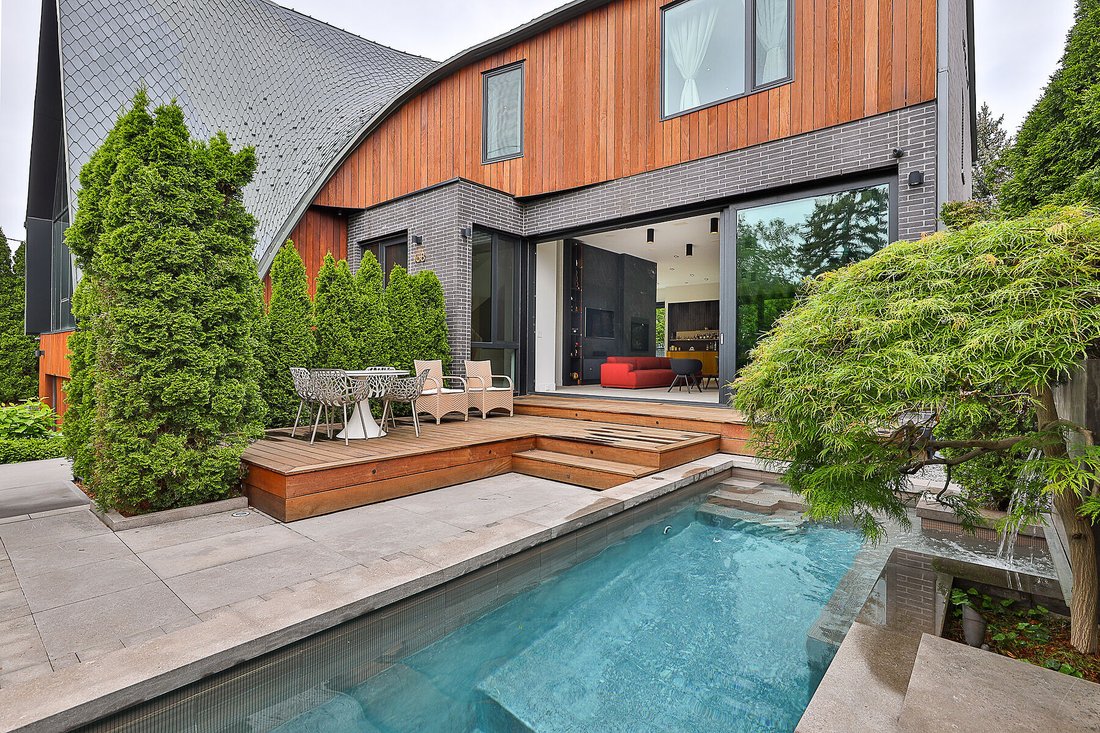 House in Toronto, Ontario, Canada 4 - 17629384