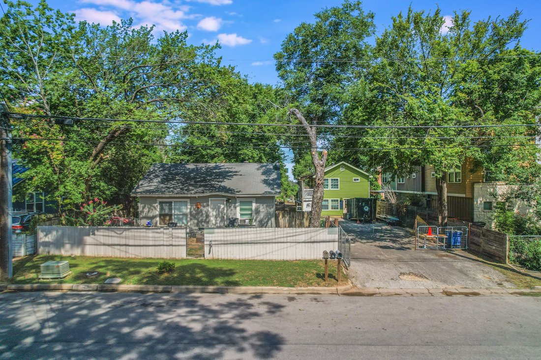House in Austin, Texas, United States 5 - 17640308