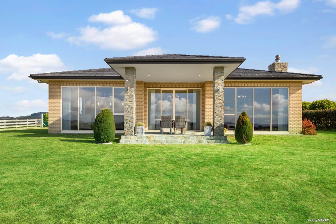 House in South Head, Auckland, New Zealand 1 - 11574924