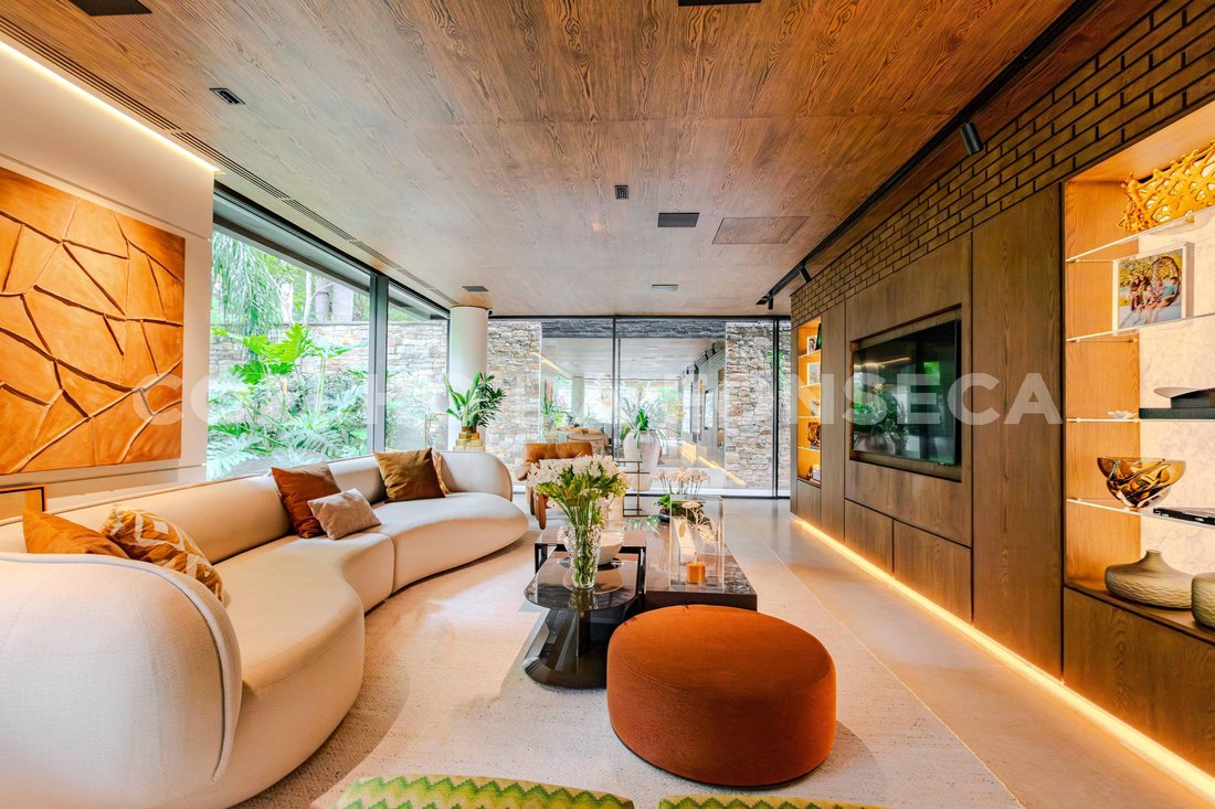 Condo in São Paulo, State of São Paulo, Brazil 5 - 17639932