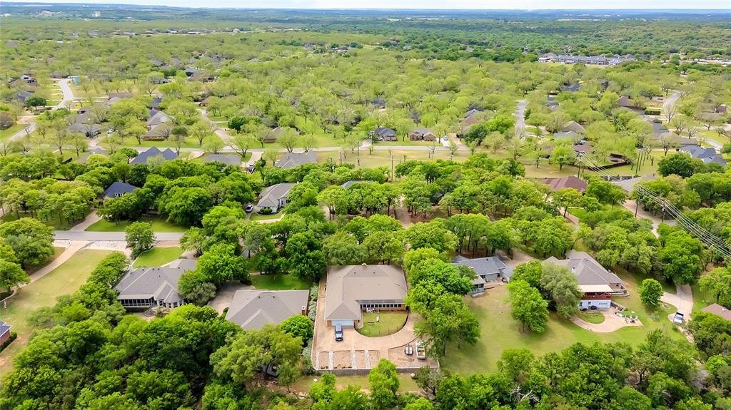 House in Granbury, Texas, United States 1 - 17633095