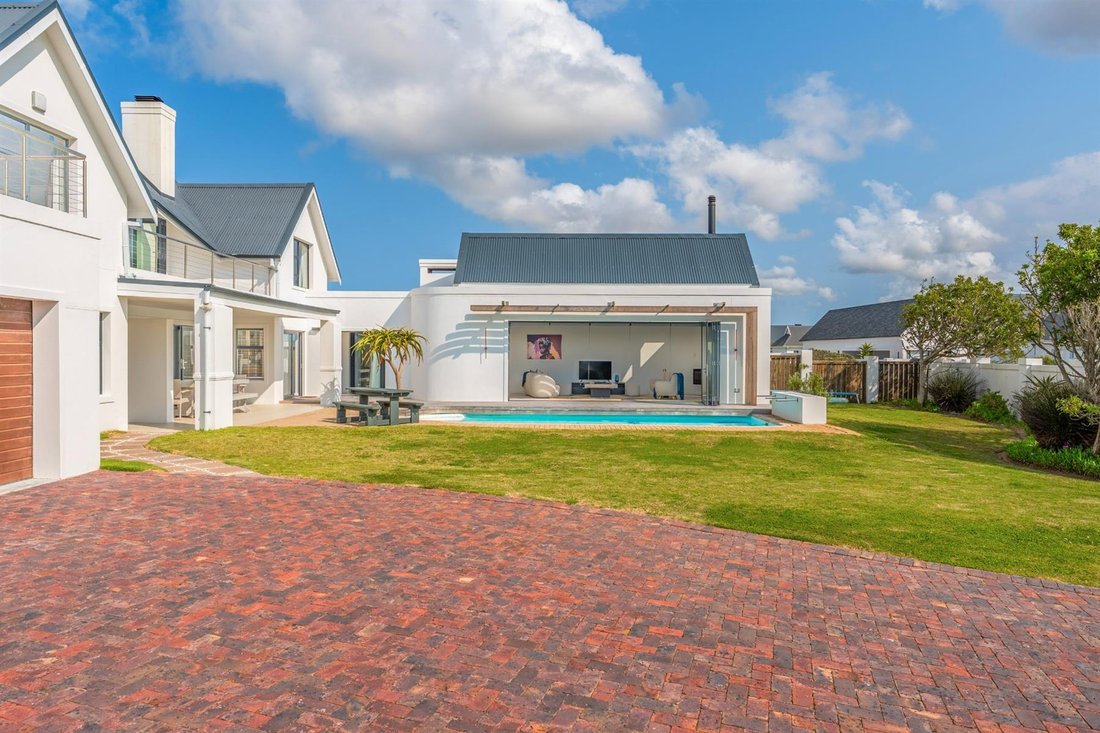 House in Saint Francis Links, Eastern Cape, South Africa 2 - 17632790