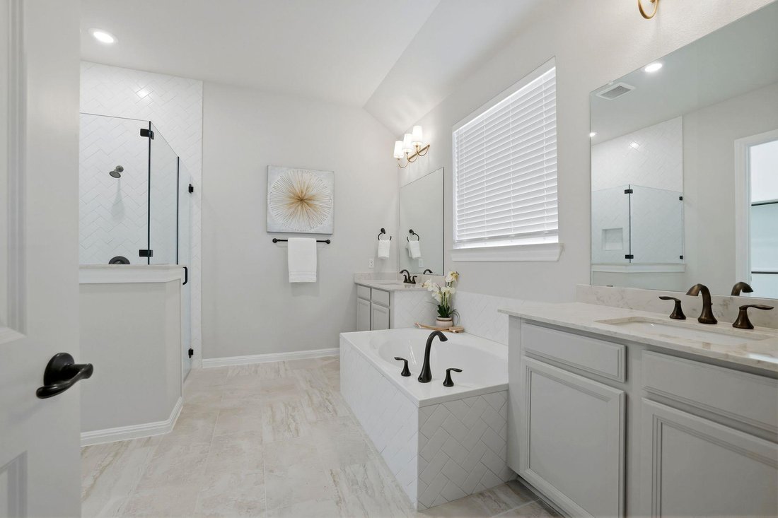 House in Spicewood, Texas, United States 5 - 17631784