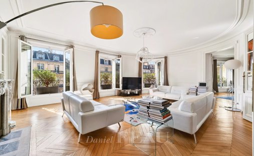 Apartment in Mairie, Paris 8e Arrondissement, Paris 1