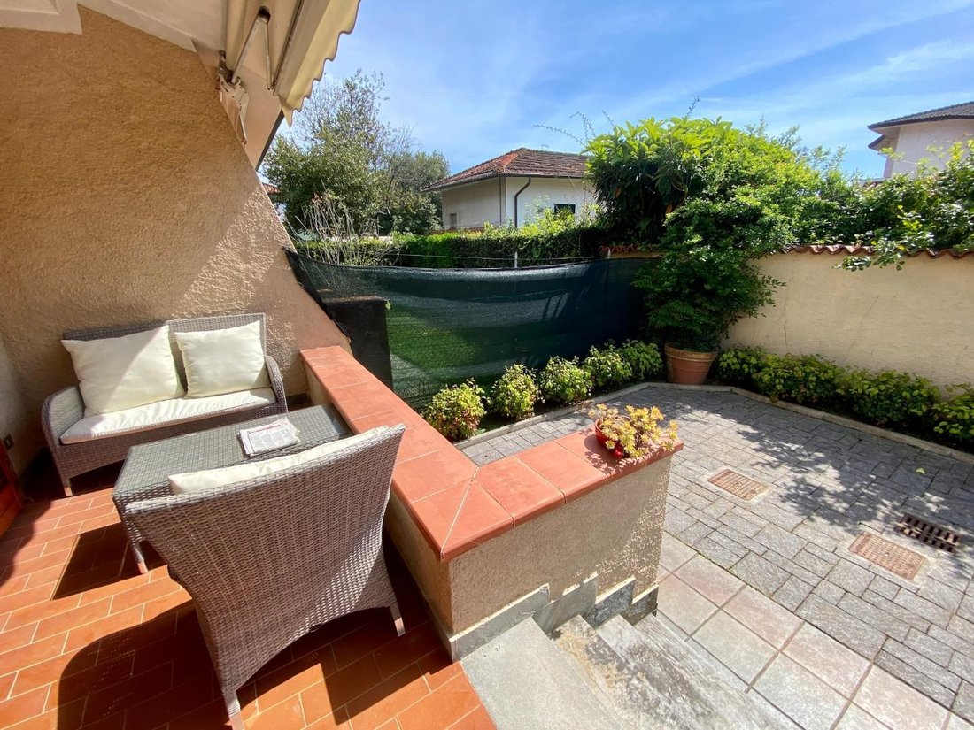 Country House in Fiumetto, Pietrasanta, Italy 3 - 17631583