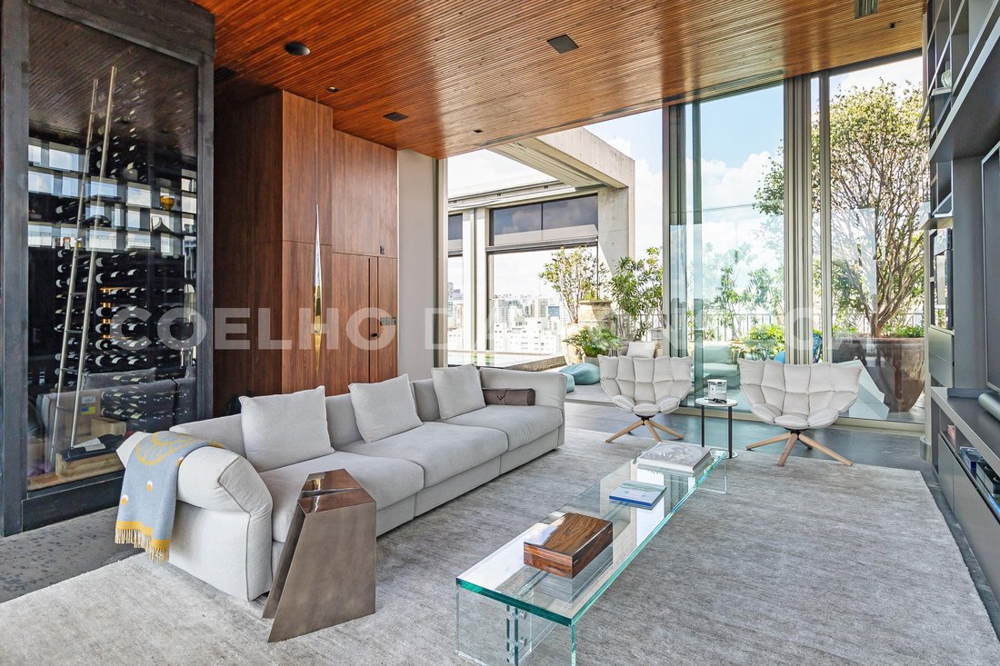 Condo in São Paulo, State of São Paulo, Brazil 4 - 17638592