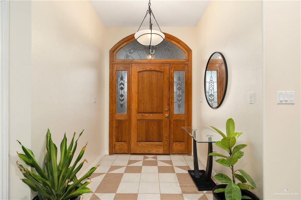 House in Elsa, Texas, United States 3 - 17627672