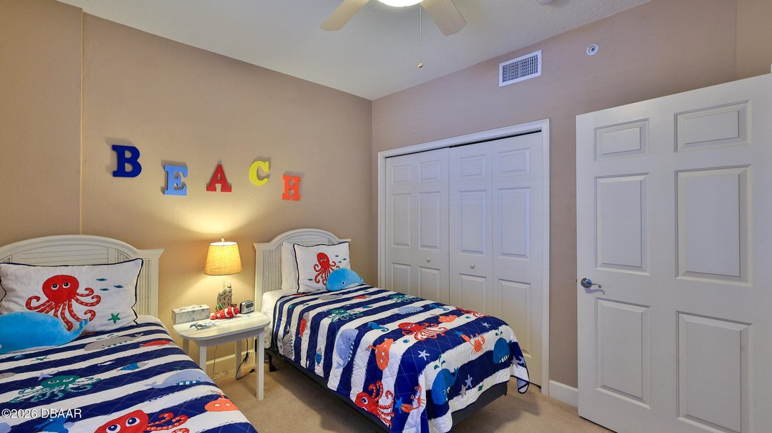 Condo in Daytona Beach, Florida, United States 5 - 17630771