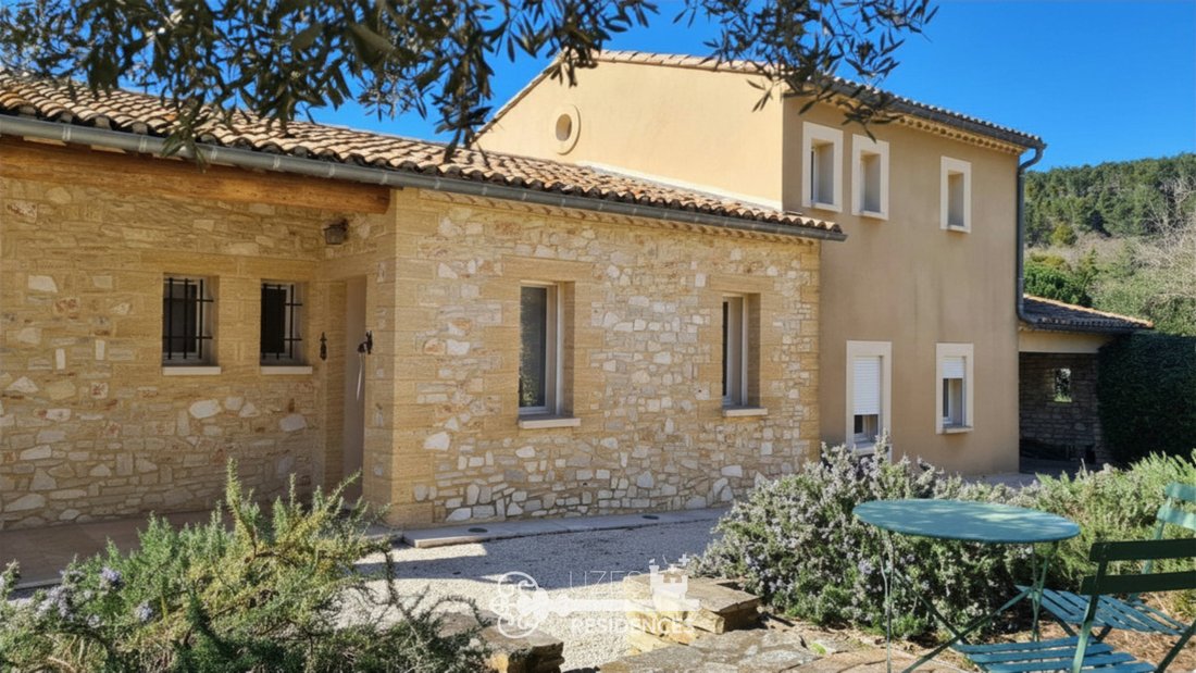Estate in Uzès, Occitania, France 2 - 17573037