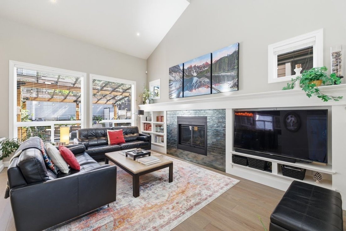 House in Surrey, British Columbia, Canada 3 - 17633181