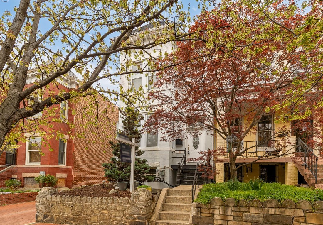 Washington, District of Columbia, United States 3 - 16843078