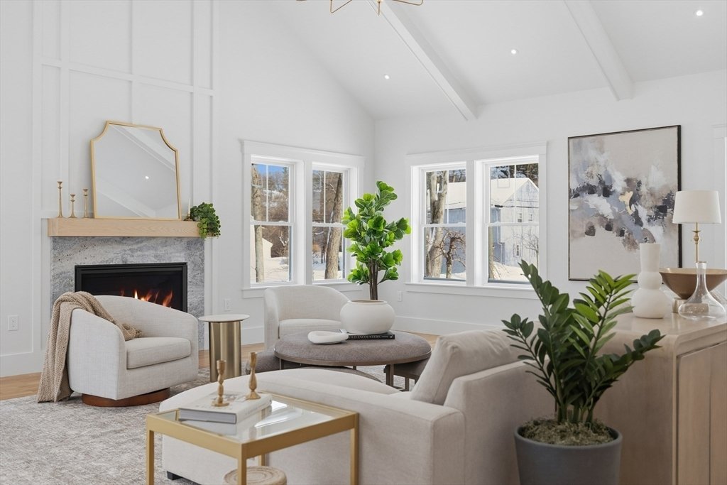 House in Winchester, Massachusetts, United States 3 - 17628648
