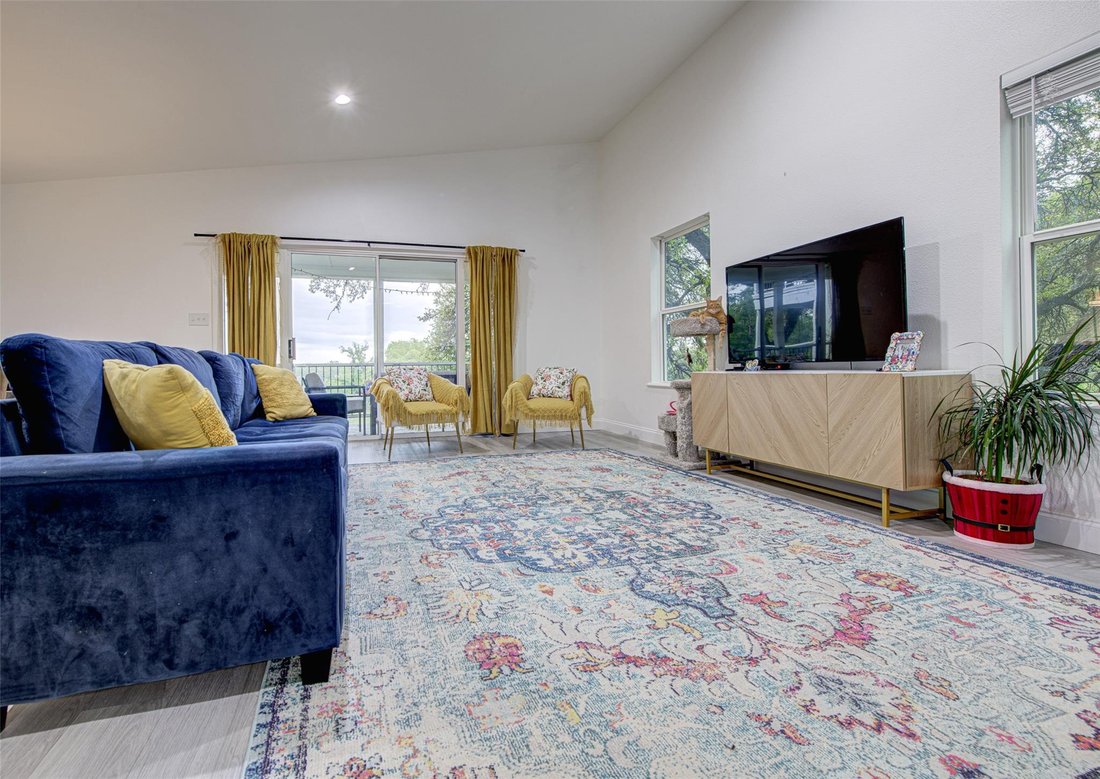Townhouse in The Hills, Texas, United States 2 - 17638134