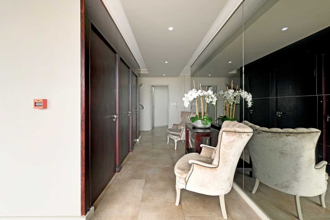 Apartment in Table View, Cape Town, South Africa 2 - 17628176