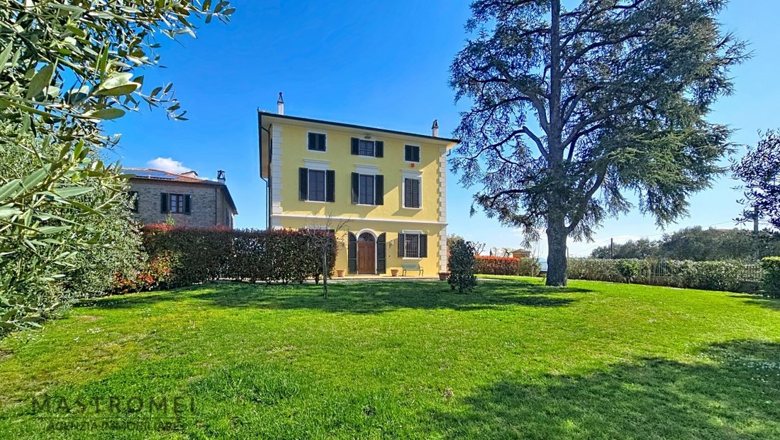 Villa in Montecarlo, Tuscany, Italy 2 - 17638803