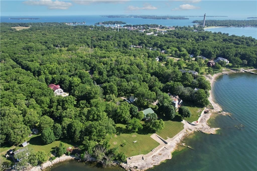 House in Put-in-Bay, Ohio, United States 5 - 17640440