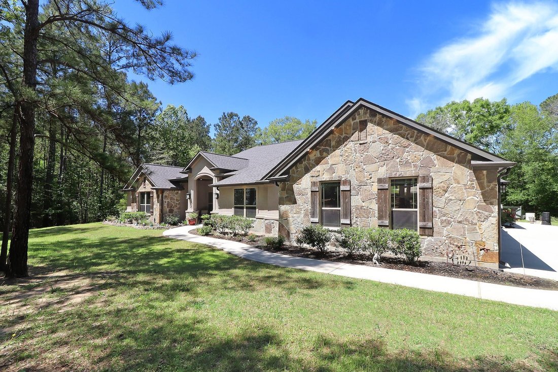 House in Huntsville, Texas, United States 2 - 17628697