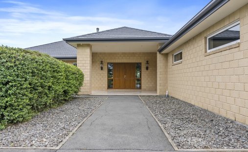 Country House in Springston, Canterbury, New Zealand 1
