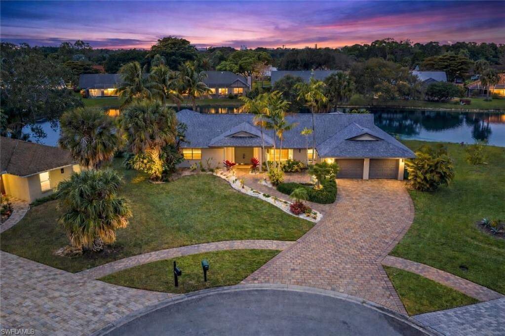 House in Naples, Florida, United States 1 - 17096370