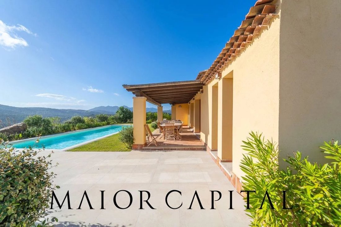 House in Center, Olbia, Italy 2 - 17637922