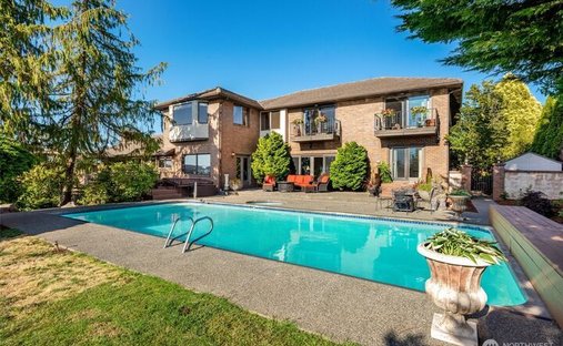 House in Everett, Washington, United States 1