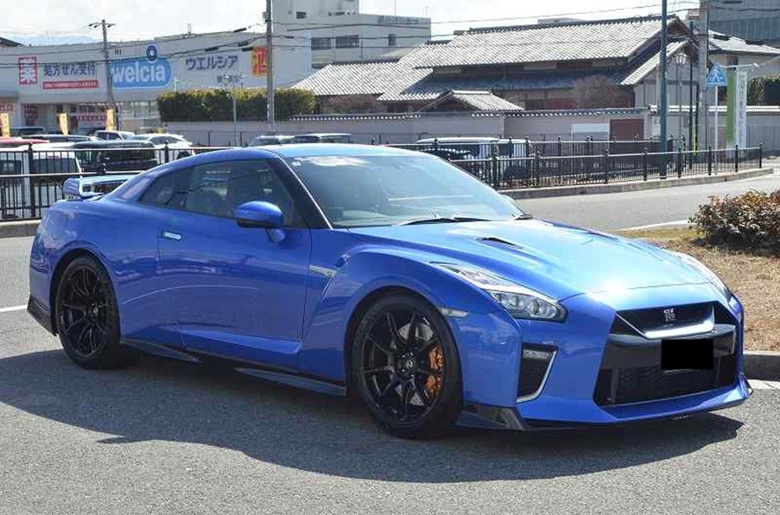 Coupe in Osaka, Japan 2 - 17634561