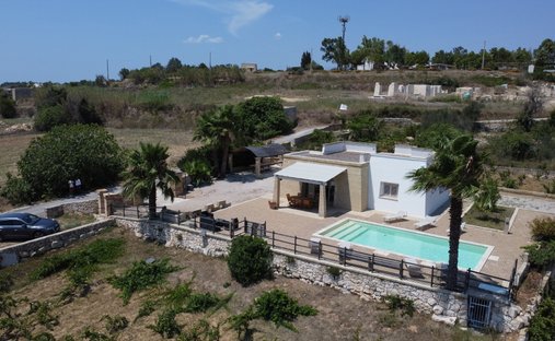 Villa in Salve, Apulien, Italien 1