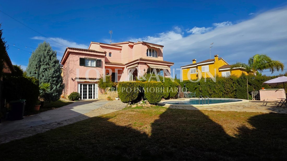 Villa in l'Eliana, Valencian Community, Spain 3 - 17640699
