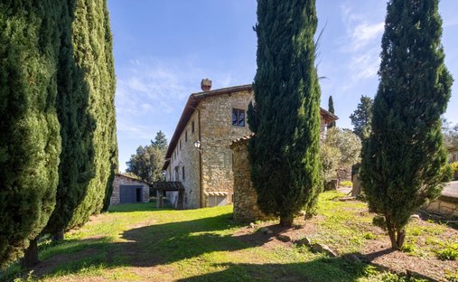 Tuscany| Historic Tuscan Castle With Land For Sale Near Florence