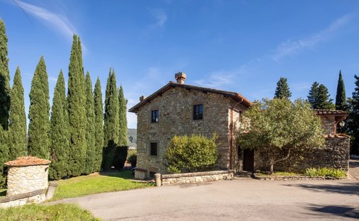 Tuscany| Historic Tuscan Castle With Land For Sale Near Florence