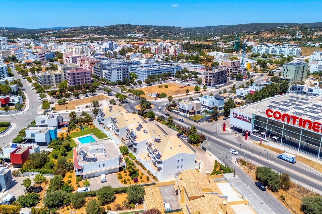 Land in Loule (Sao Clemente), Algarve, Portugal 3 - 17640944