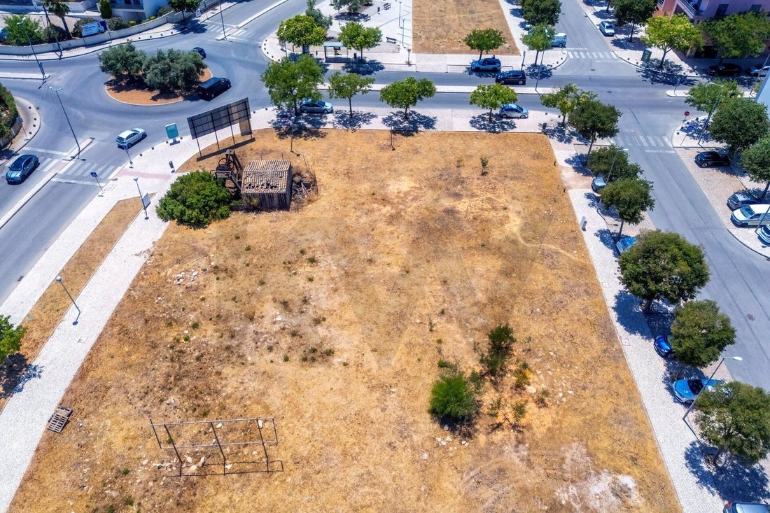 Land in Loule (Sao Clemente), Algarve, Portugal 5 - 17640944