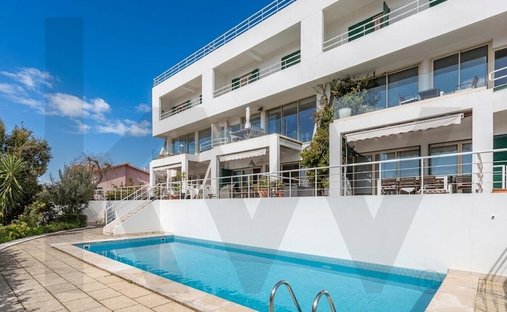 Townhouse in Alges, Linda-a-Velha e Cruz Quebrada-Dafundo, Lisbon, Portugal 1