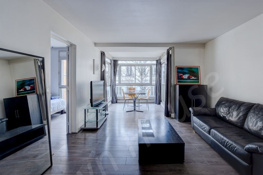 Apartment in Muette Sud, Paris 16e Arrondissement, Paris 3 - 17641210