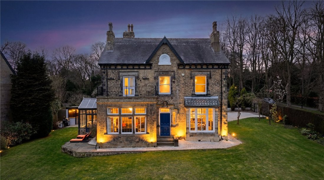 House in Roundhay, Leeds, England 1 - 17641080