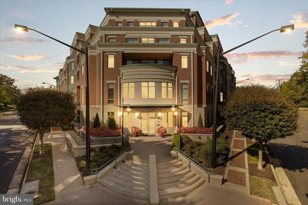 Apartment in McLean, Virginia, United States 1 - 17640111