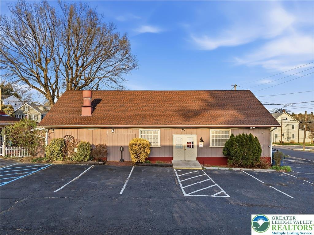 House in Whitehall Twp, Pennsylvania, United States 4 - 17639989