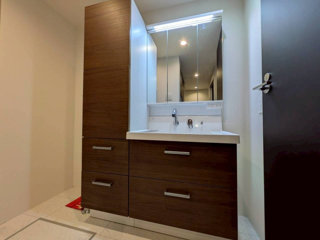 Condo in Shibuya City, Tokyo, Japan 5 - 17640729